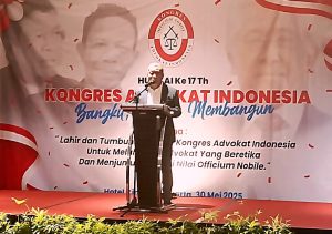 Mantan Presiden KAI, Erman Umar SH menceritakan saat Adnan Buyung mendirikan Peradi dan KAI (foto : NT/Sorotistananews.com)